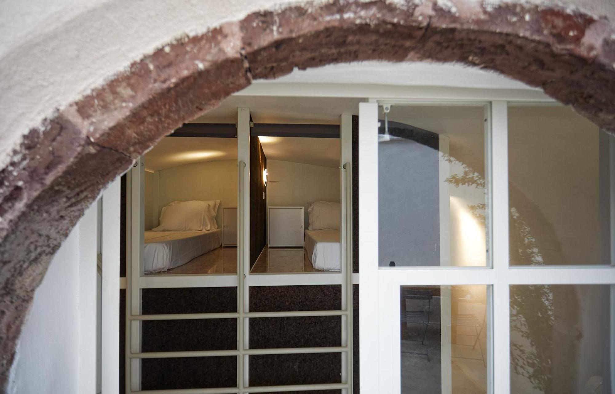 Hostel 16 Oia Exterior photo